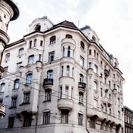 Royal Center Apartment Budapest Bagian luar foto