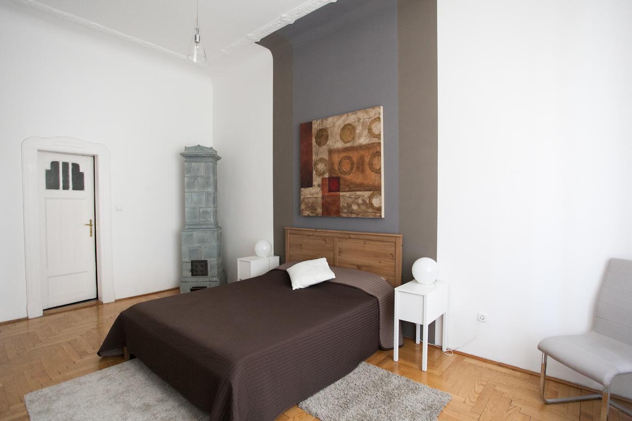Royal Center Apartment Budapest Bagian luar foto