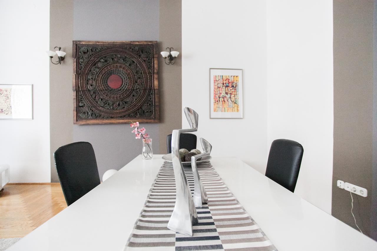 Royal Center Apartment Budapest Bagian luar foto