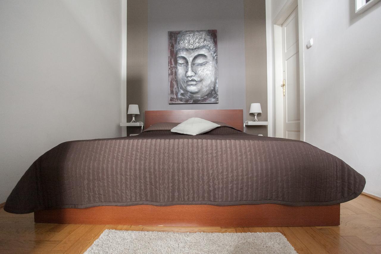 Royal Center Apartment Budapest Bagian luar foto